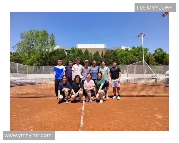 北京网球队团队协作引发热议争议背后的默契与挑战解析 北京网球队团队协作引发热议争议背后的默契与挑战解析