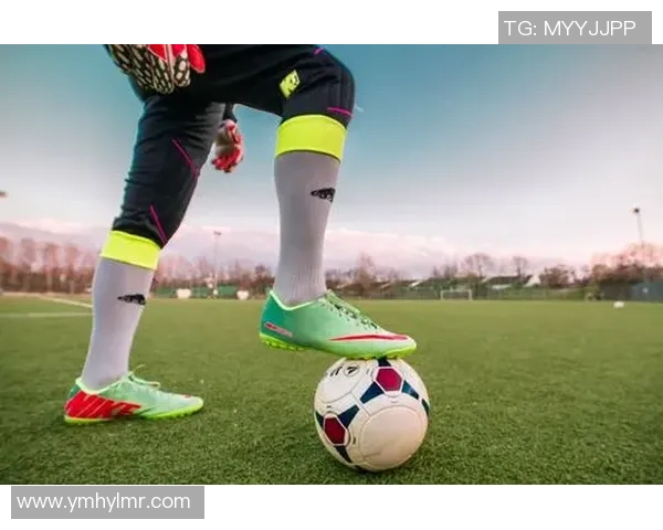 穿越时空与足球明星共舞的奇幻旅程